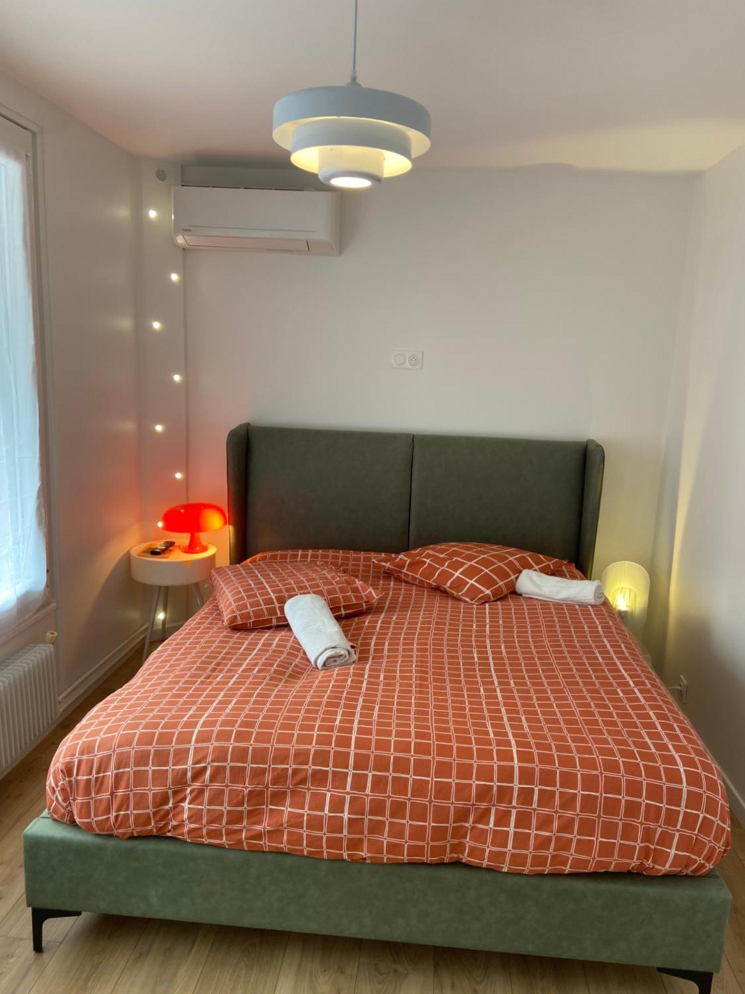 Orange & Art Apartment แคลร์มงต์-แฟร์รองด์ ภายนอก รูปภาพ